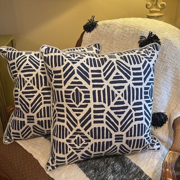 Decorative Blue/Cream Pillows (2) - Excellent Condition-Like New - Picture 1 of 7